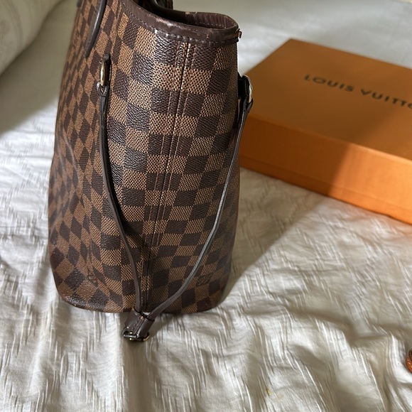 Louis Vuitton Neverful Damier Ebene Rose Ballerine MM - Picture 7 of 11